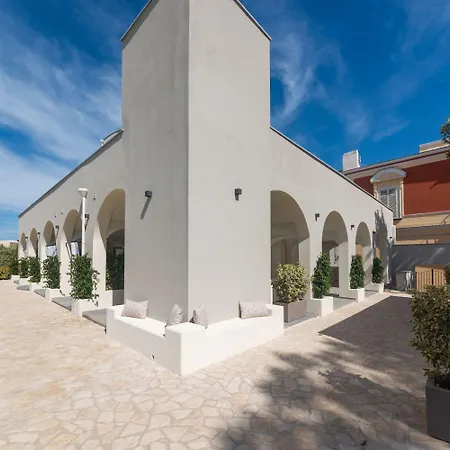 Insula Boutique Hotel-3